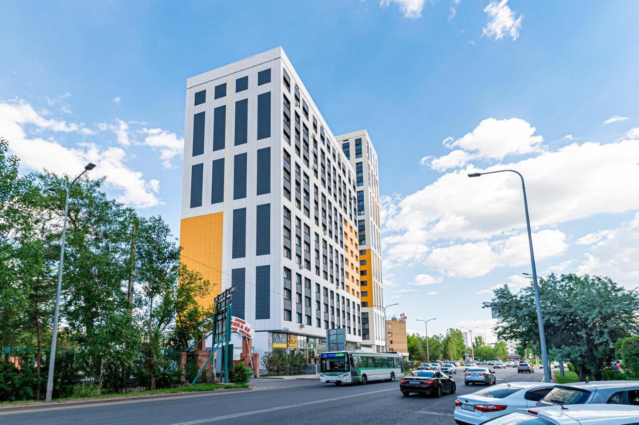 Apartmán Золотой Квадрат Астаны Astana Exteriér fotografie