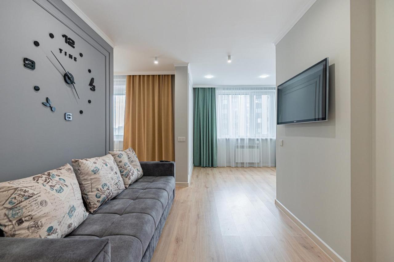Apartmán Золотой Квадрат Астаны Astana Exteriér fotografie